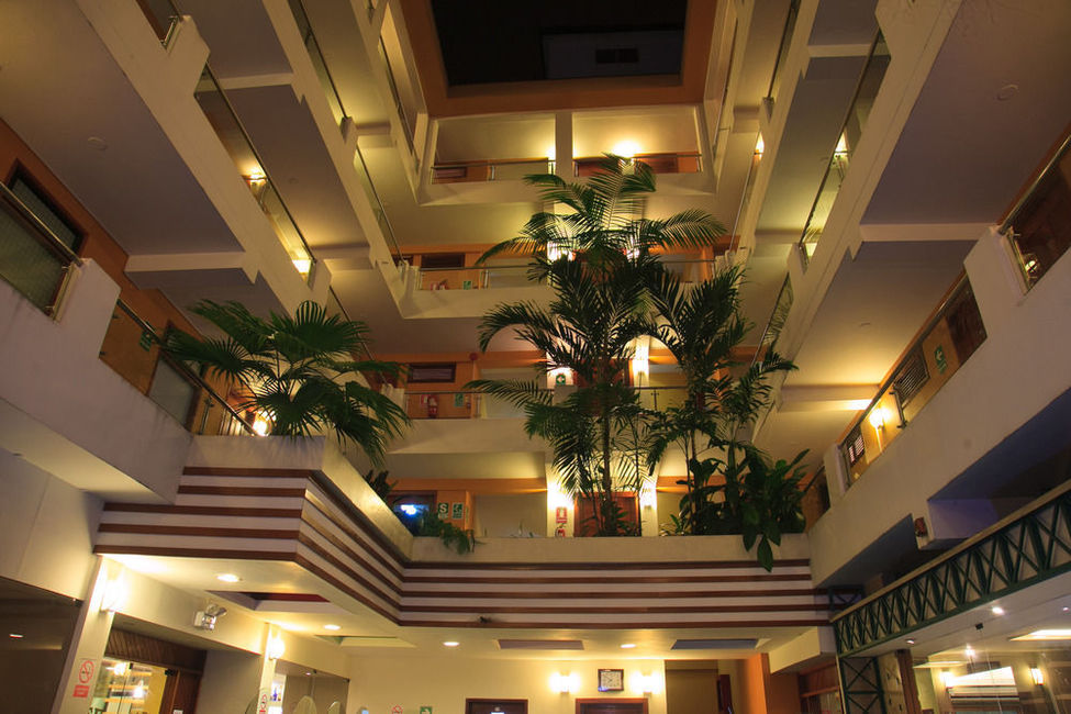 Victoria Regia Hotel & Suites