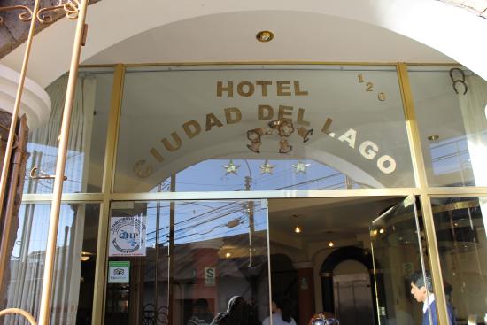 Hotel Ciudad Del Lago