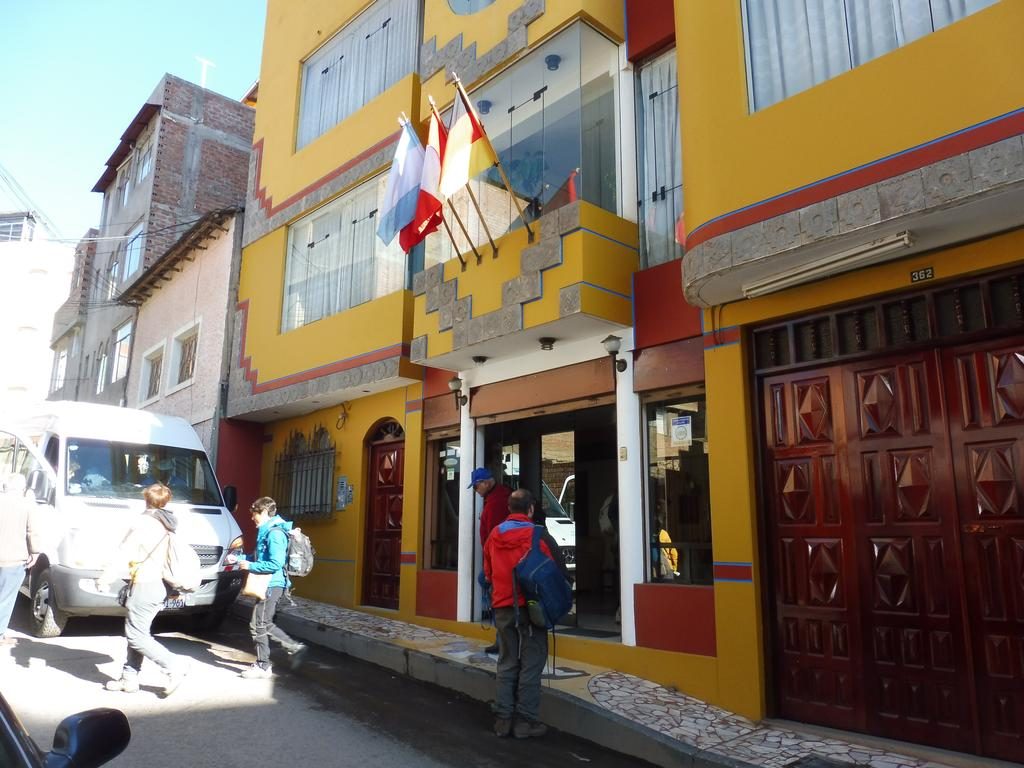 Hotel Tambo Titikaka